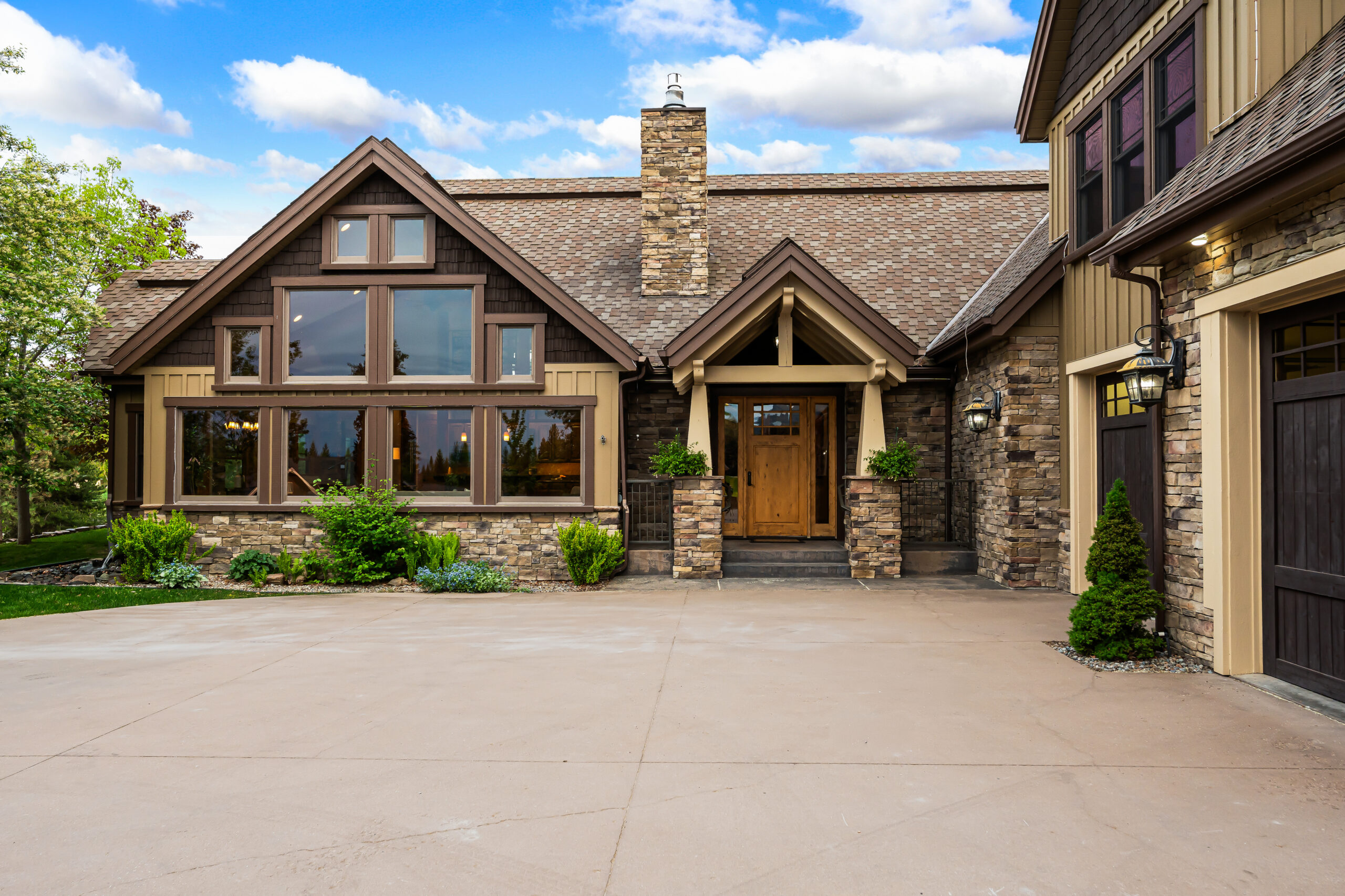 Luxury Living in North Idaho!